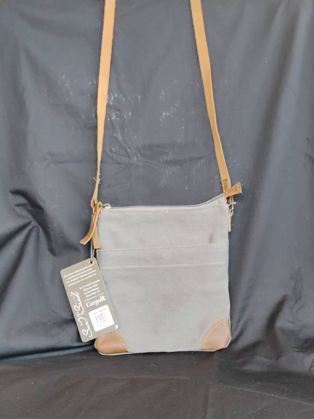 Clay Gray Cargoit - Picture 2 of 4
